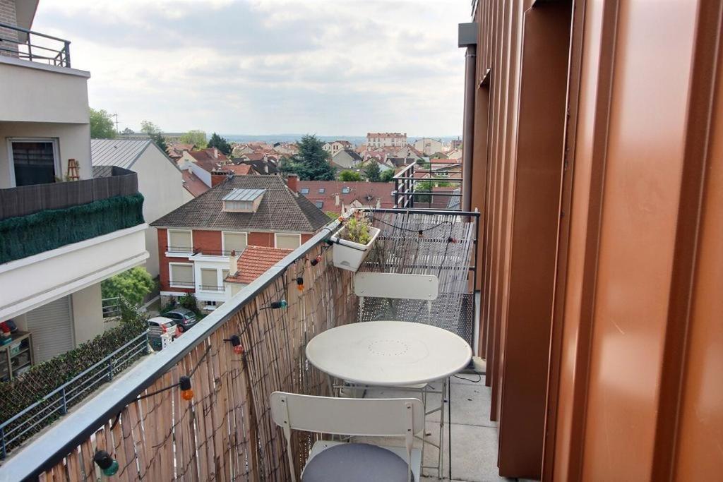 Le Toit Du Montvalerien Suresnes Apartment Ngoại thất bức ảnh
